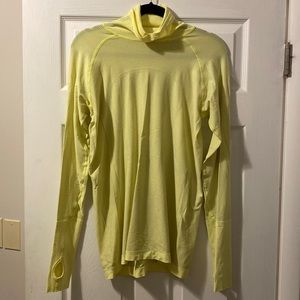 Lululemon swiftly tech swiftly speed turtleneck shirt size 12 discontinued style